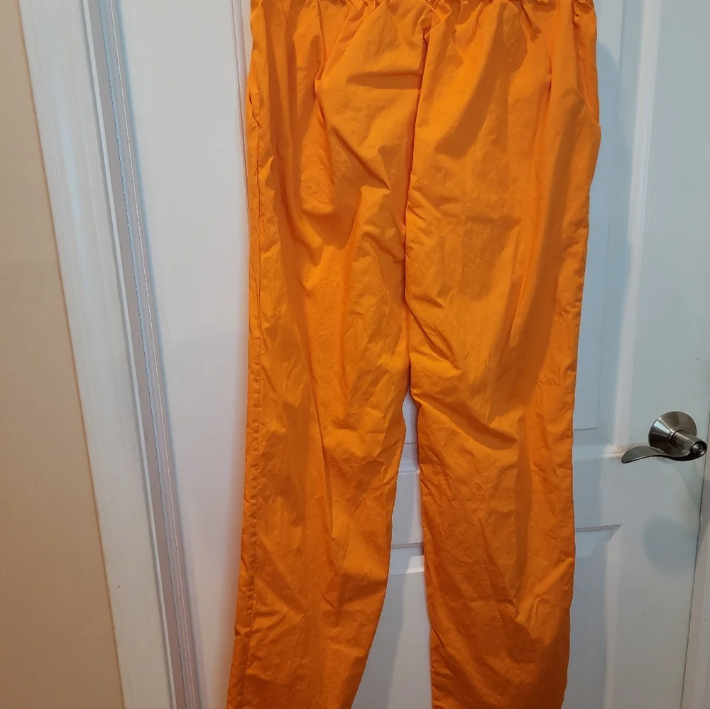 Harley Quinn Suicide Squad Cosplay Costume Jailhouse  Size XL 2 Piece Set - Picture 10 of 12